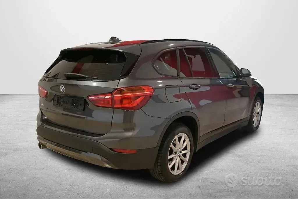 Usata BMW X1 Advantage 116 CV (85 kW) 2022 Grigio SUV
