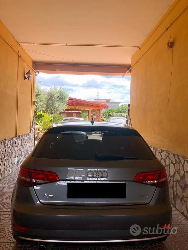 Usata Audi A3 Sport 2018 Grigio Berlina