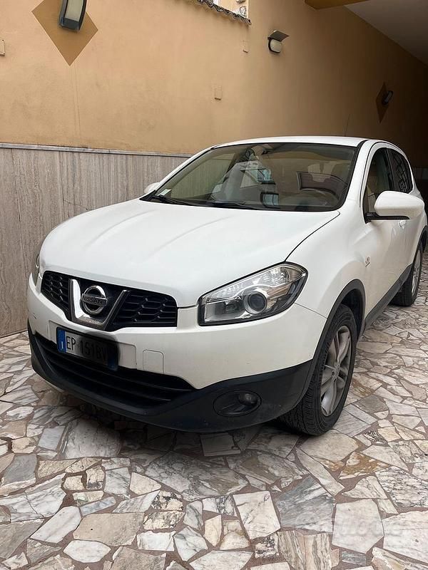 Usata Nissan Qashqai 2012 Bianco SUV