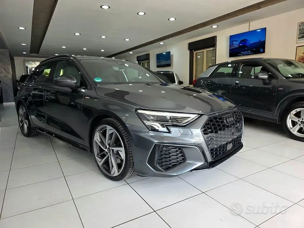 Occasion Audi A3 S-Line 150 PK (110 kW) 2022 Grijs Sedan