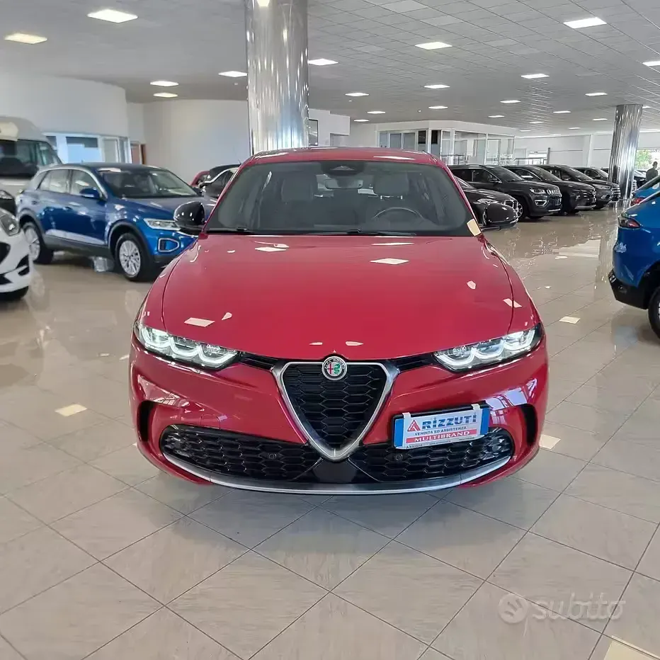 Usata Alfa Romeo Tonale Ti 131 CV (96 kW) 2023 Rosso SUV