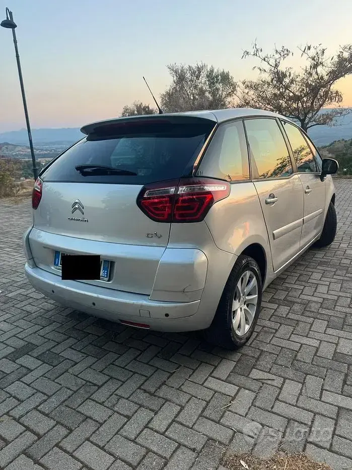 Usata Citroën C4 Picasso 109 CV (80 kW) 2012 Grigio Monovolume