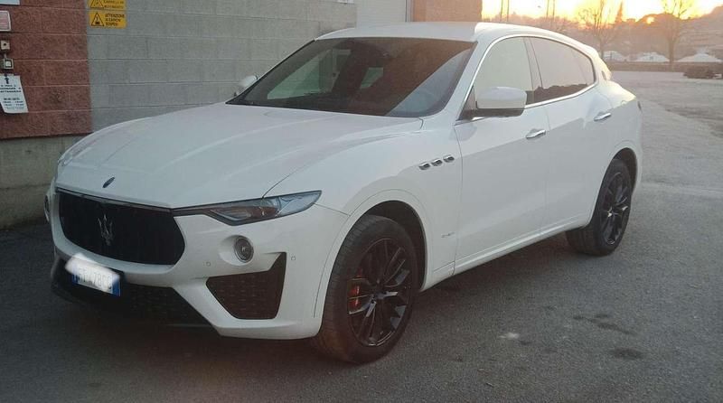 Usata Maserati Levante GranLusso 250 CV (183 kW) 2018 SUV