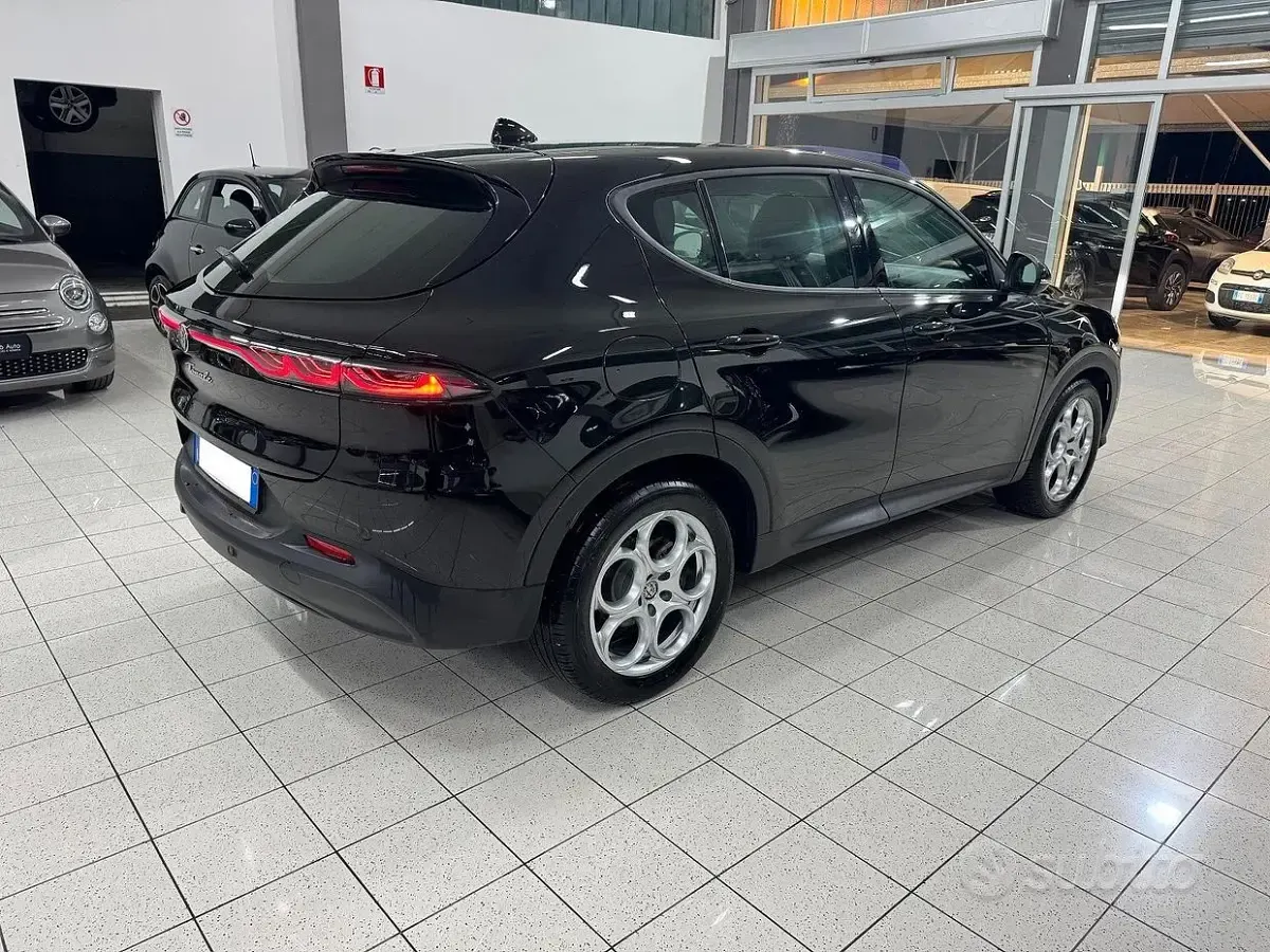 Brugt Alfa Romeo Tonale Super 131 HK (96 kW) 2023 Sort SUV
