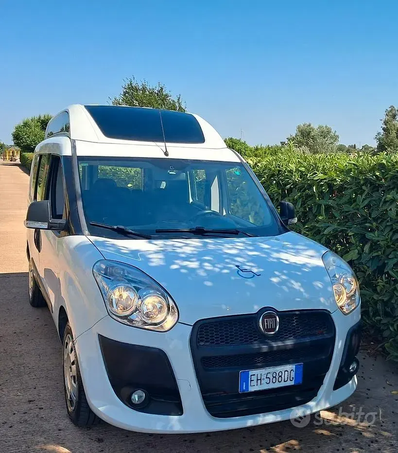 Usata Fiat Doblò 105 CV (77 kW) 2012 Monovolume