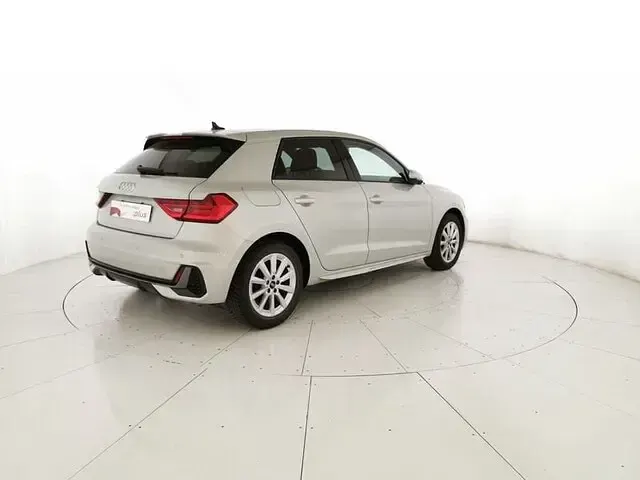 Usata Audi A1 Sportback Comfort 95 CV (69 kW) 2025 Bianco Utilitaria