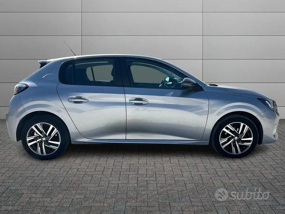 Usata Peugeot 208 Active 75 CV (55 kW) 2023 Grigio Utilitaria