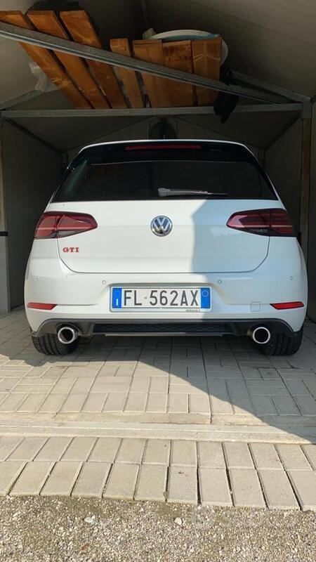 Usato 2017 VW Golf VII 2.0 Benzin 245 CV (30.000 €)