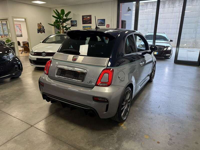 Usata Abarth 695 Rivale 175th Anniversary 179 CV (131 kW) 2018 Blu/azzurro Utilitaria