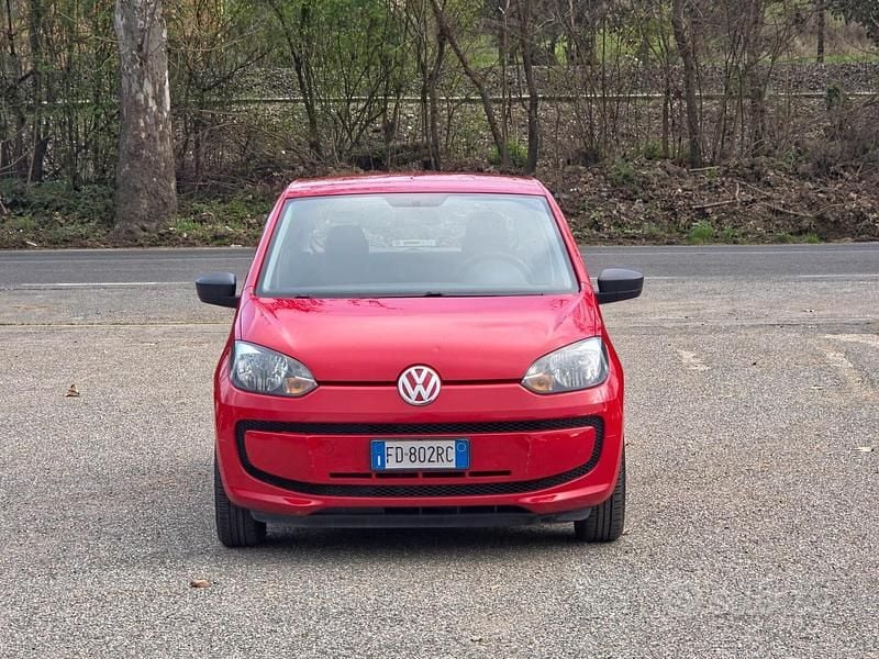 Usata VW up! Move 60 CV (44 kW) 2016 Rosso Utilitaria