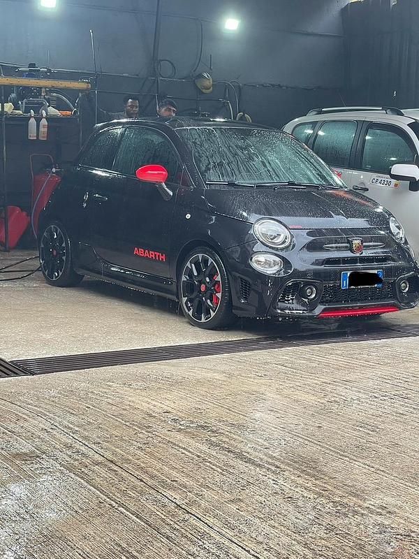 Usata Abarth 595 Competizione 180 CV (132 kW) 2020 Nero Utilitaria
