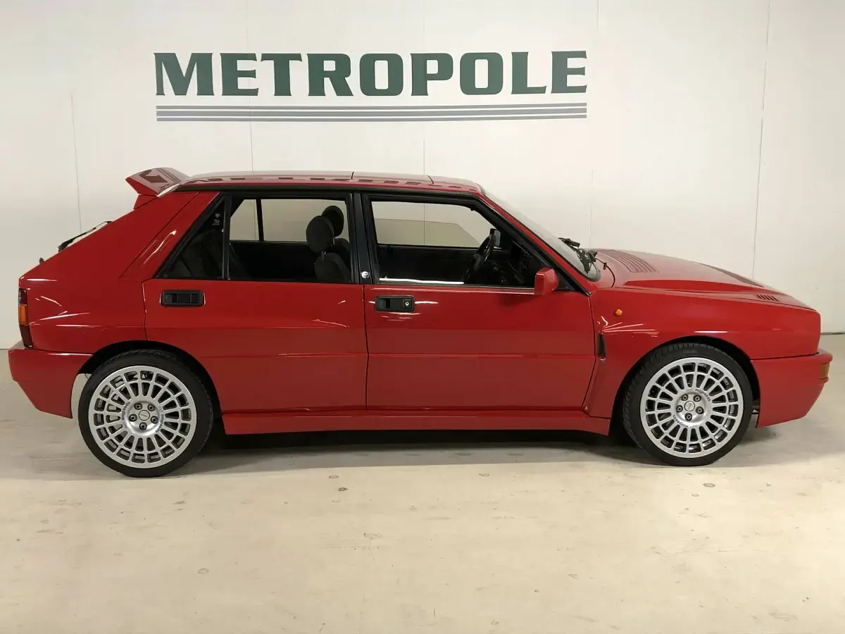 Usata Lancia Delta 210 CV (154 kW) 1992 Rosso Utilitaria