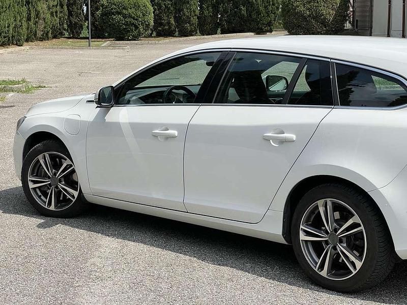 Usata Volvo V60 215 CV (158 kW) 2014 Station wagon
