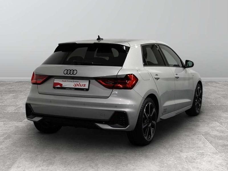 Usata Audi A1 Sportback S-Line 207 CV (152 kW) 2023 Argento metallizzato Utilitaria