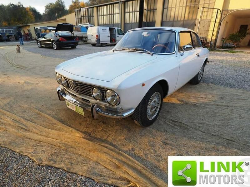 Bianco Usata 1972 Alfa Romeo 2000 Veloce Coupé | 45.000 € - Immagine 1/4