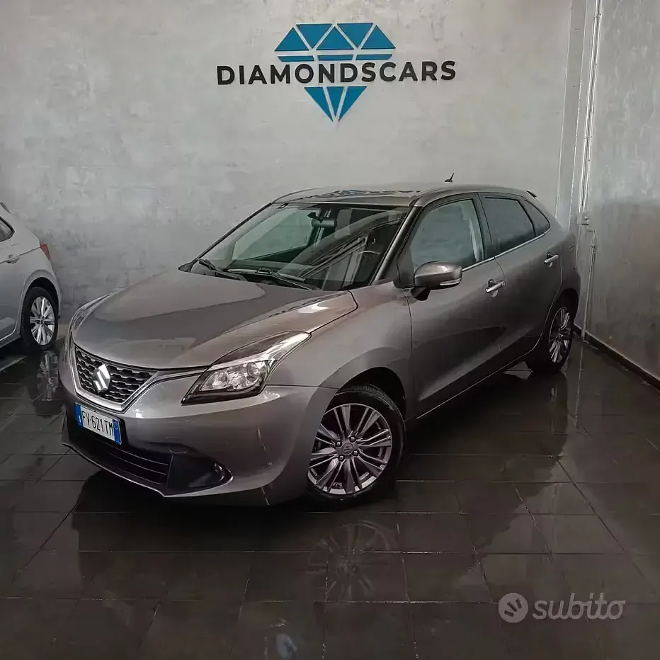 Usata Suzuki Baleno 90 CV (66 kW) 2019 Grigio Utilitaria