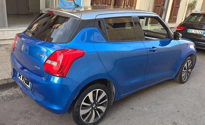Usata Suzuki Swift 111 CV (81 kW) 2019 Blu/azzurro Utilitaria
