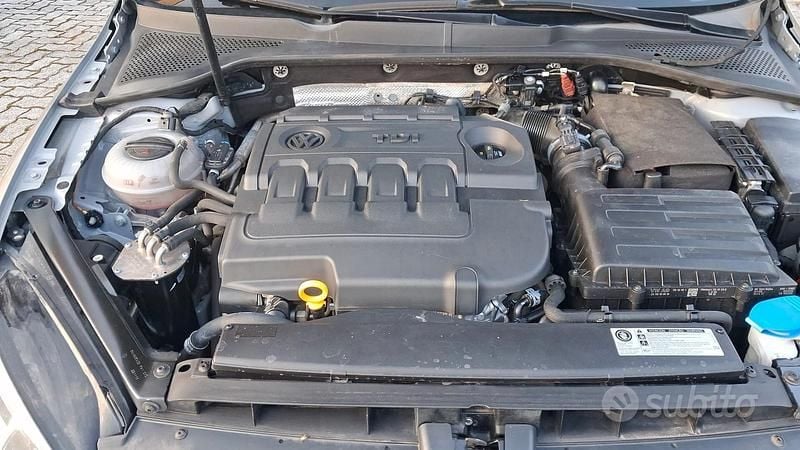Usata VW Golf VII 110 CV (80 kW) 2017 Grigio Berlina