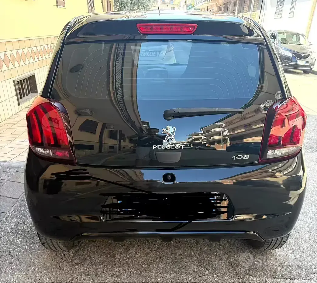 Usata Peugeot 108 82 CV (60 kW) 2021 Nero Berlina