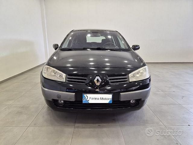 Usata Renault Mégane II 113 CV (83 kW) 2004 Nero Berlina