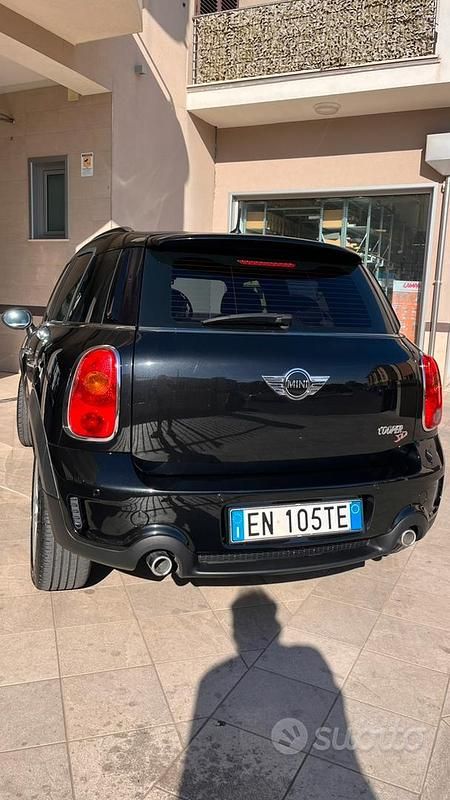 Usata Mini Countryman 143 CV (105 kW) 2012 Nero SUV