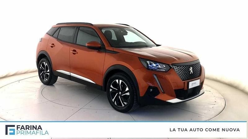 Używany Peugeot 2008 Allure 131 KM (96 kW) 2021 Pomarańczowy SUV