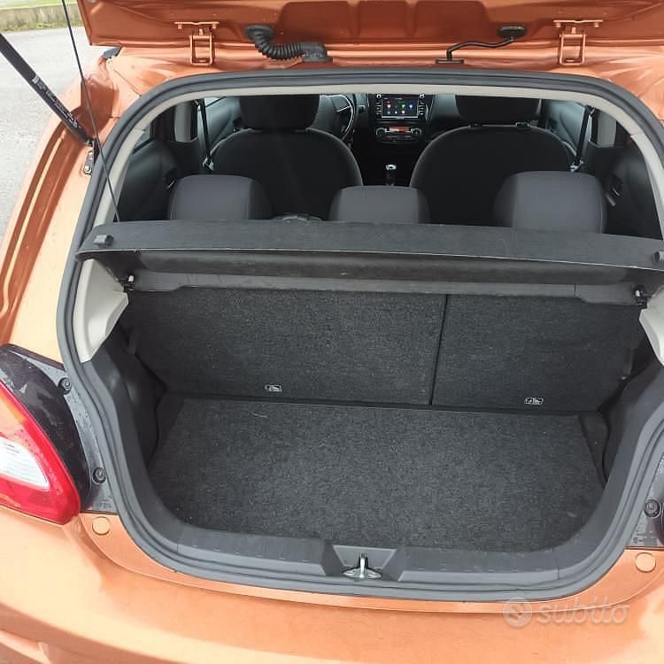 Usata Mitsubishi Space Star 71 CV (52 kW) 2019 Marrone Berlina