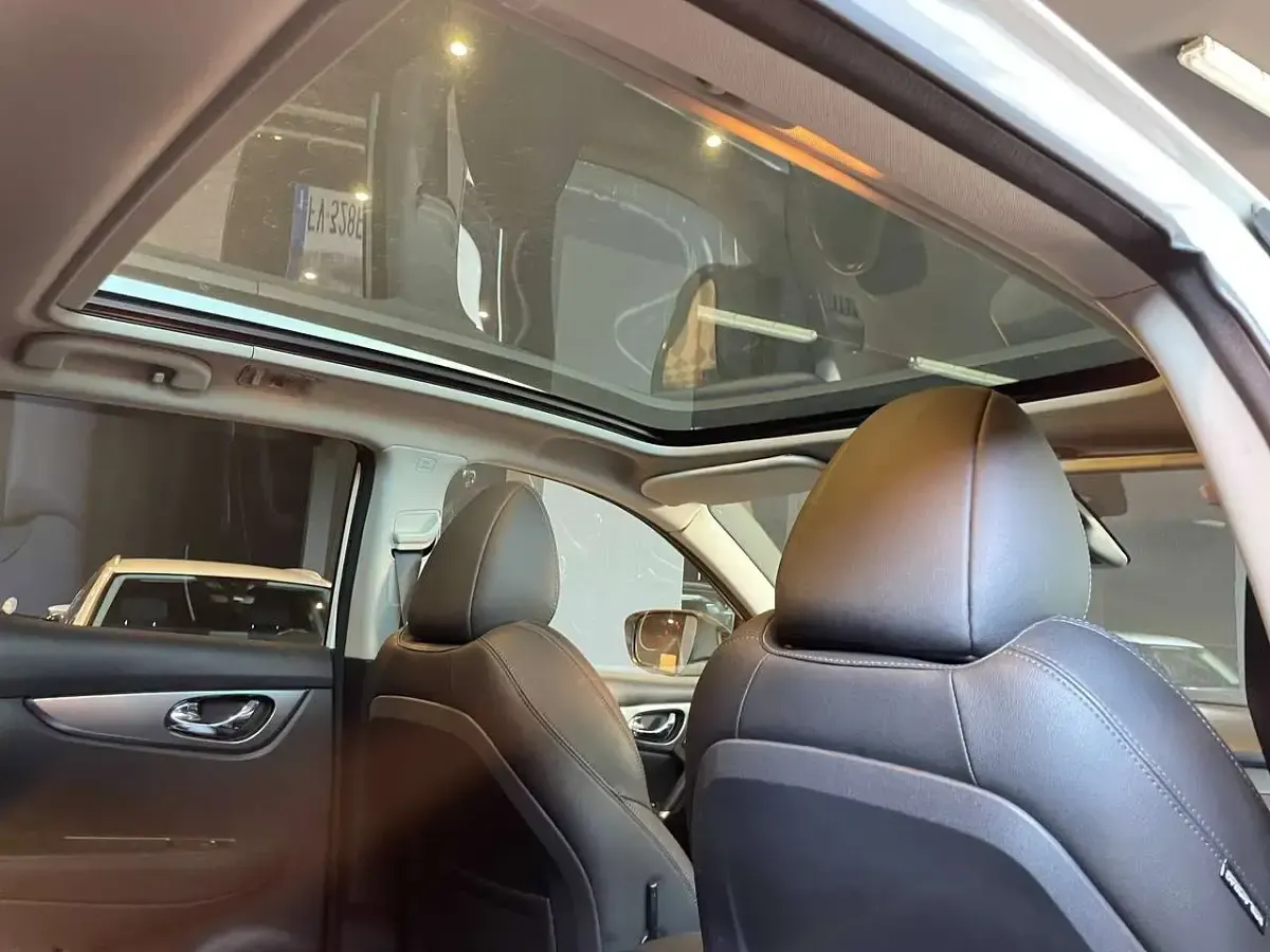 Usata Nissan Qashqai Tekna 116 CV (85 kW) 2018 Bianco SUV