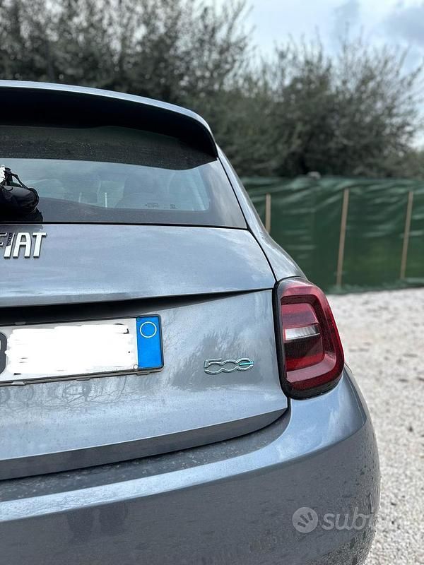 Usata Fiat 500e 42 kW (58 CV) 2020 Grigio