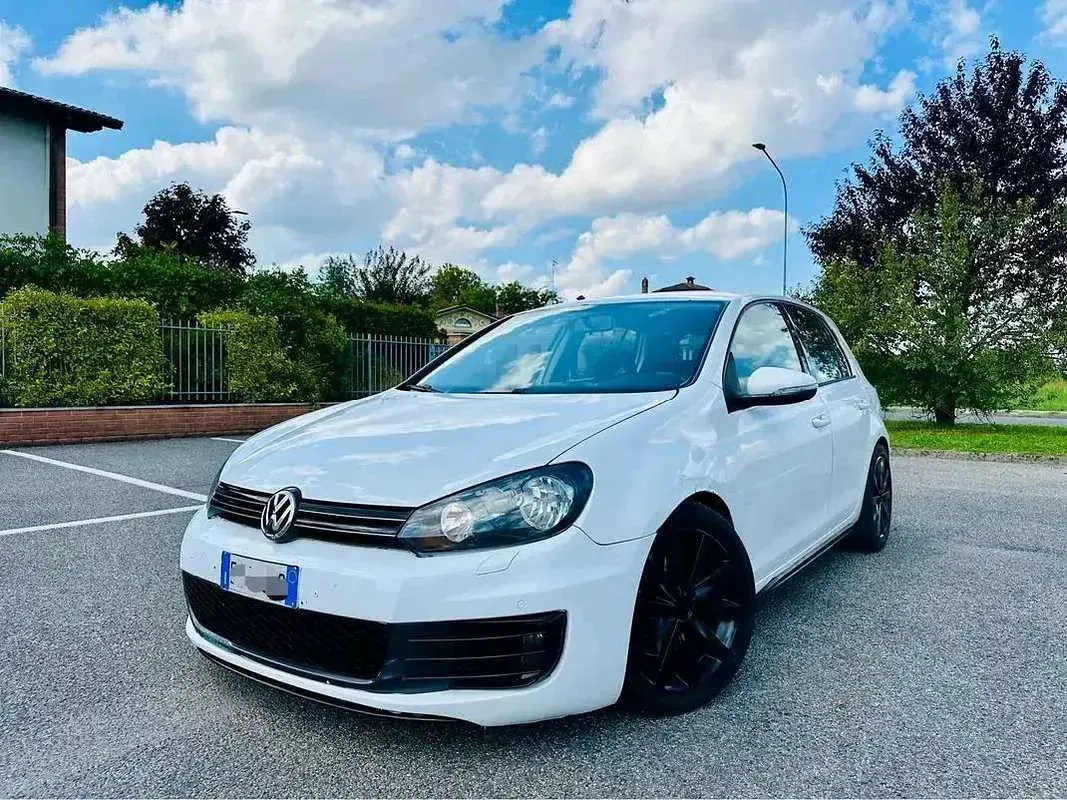 Usata VW Golf IV GT 116 CV (85 kW) 2001 Bianco Berlina