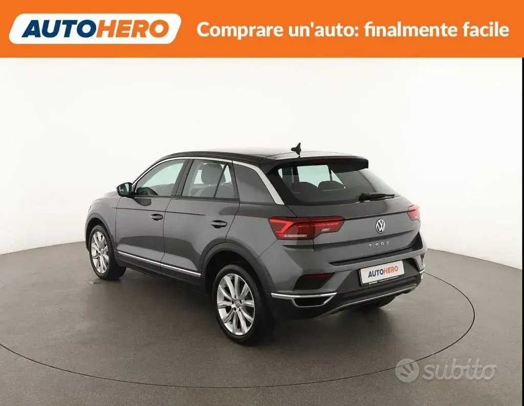 Usata VW T-Roc 150 CV (110 kW) 2020 Grigio SUV