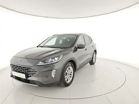 Usata Ford Kuga Titanium 120 CV (88 kW) 2024 Grigio scuro SUV
