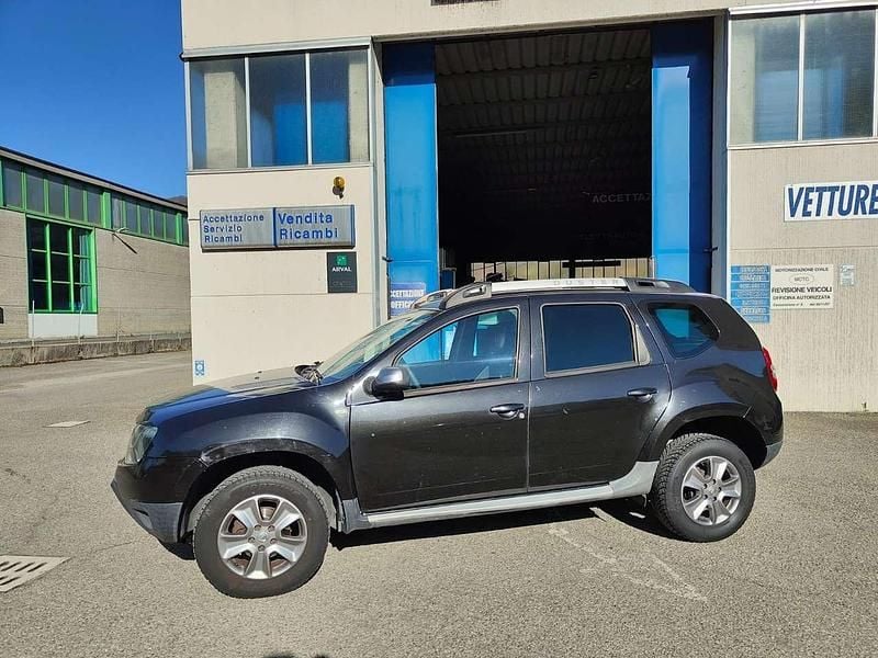 Usata Dacia Duster Lauréate 105 CV (77 kW) 2014 Nero SUV