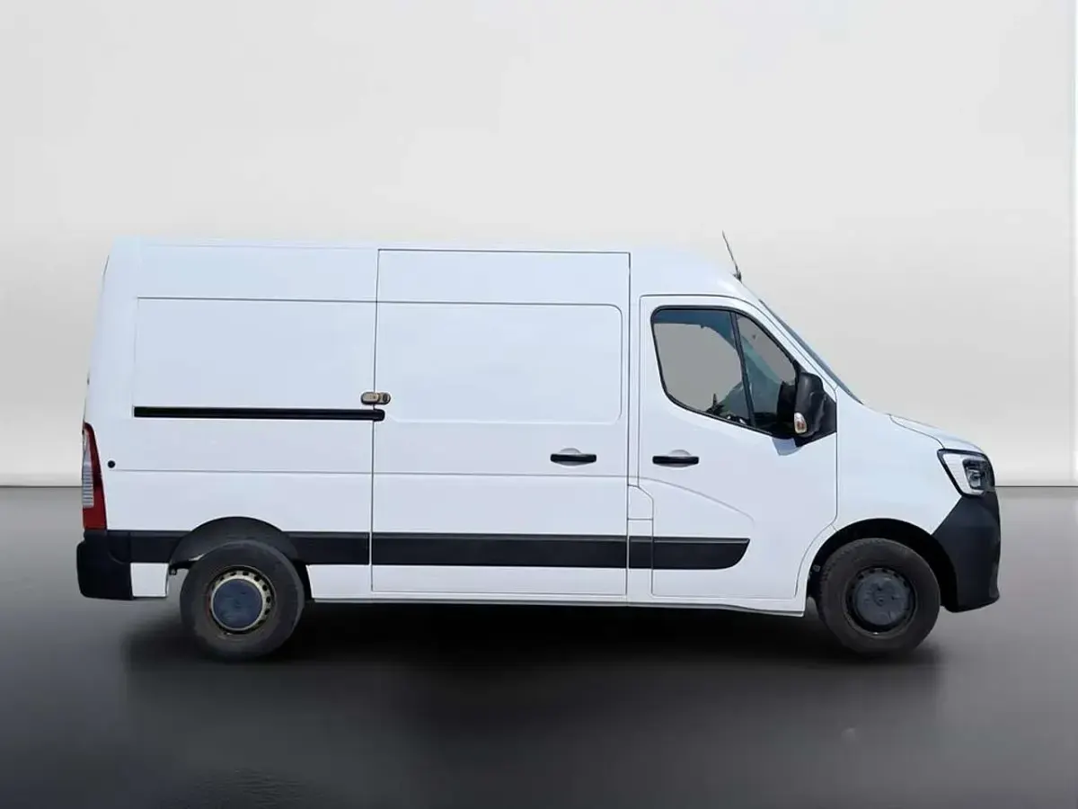 Usata Renault Master 135 CV (99 kW) 2021 Bianco Monovolume
