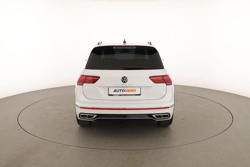 Usata VW Tiguan R-line 150 CV (110 kW) 2022 Bianco SUV