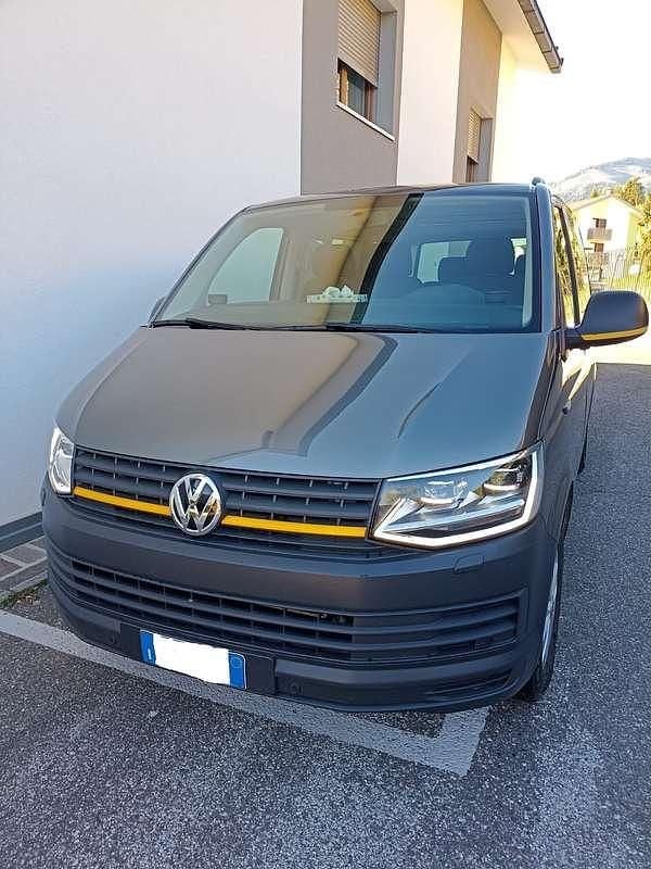 Occasion VW Caravelle 150 ch (110 kW) 2018 Gris Van