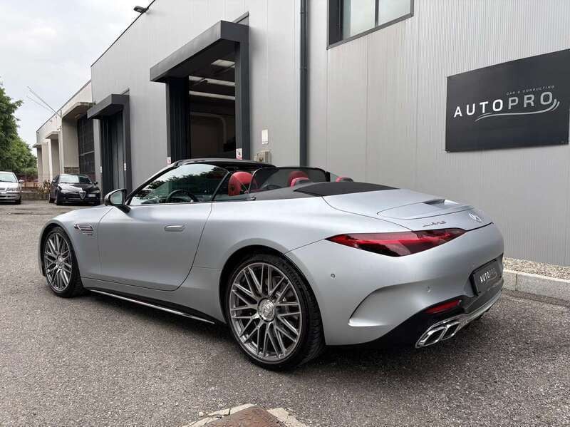 Usata Mercedes SL55 AMG AMG 476 CV (350 kW) 2024 Argento Cabrio