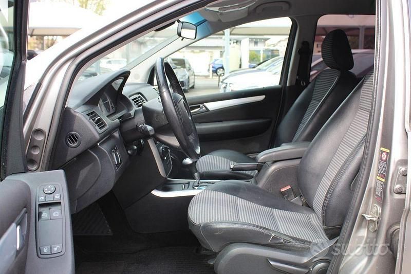 Usata Mercedes B180 109 CV (80 kW) 2006 Grigio metallizzato Monovolume