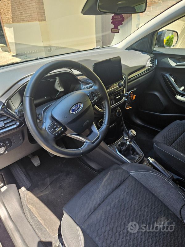 Usata Ford Puma 125 CV (91 kW) 2021 Nero SUV