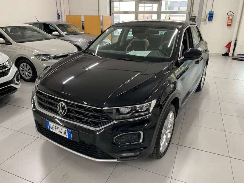Nero Usata 2021 VW T-Roc Advance SUV | 20.900 € (Ottimo prezzo) - Immagine 1/4