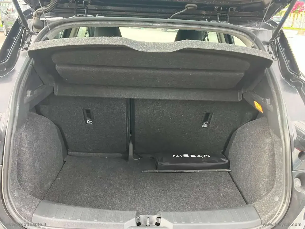 Usata Nissan Micra Acenta 92 CV (67 kW) 2023 Nero Utilitaria