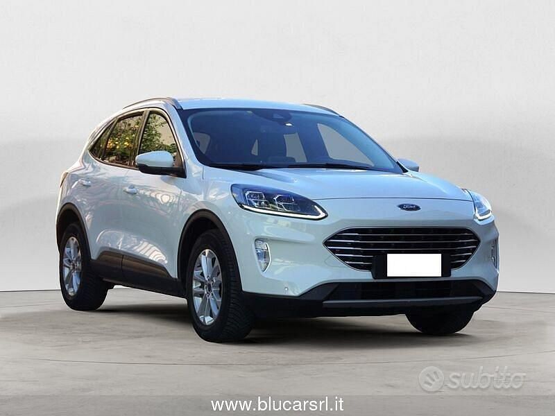 Usata Ford Kuga Titanium X 120 CV (88 kW) 2023 Bianco SUV