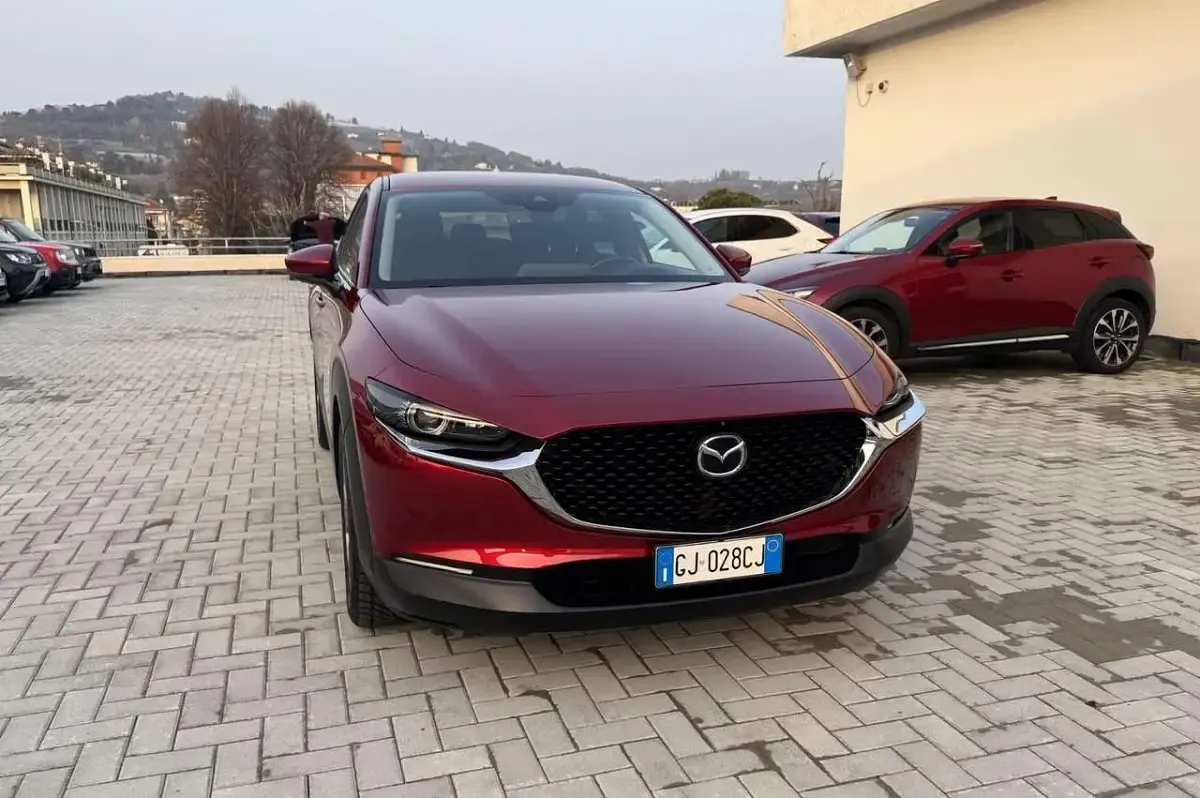 Usata Mazda CX-30 Exceed 186 CV (136 kW) 2022 Soul red SUV
