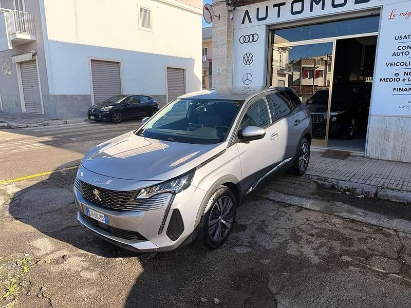 Usata Peugeot 3008 Business-Line 131 CV (96 kW) 2021 Argento SUV
