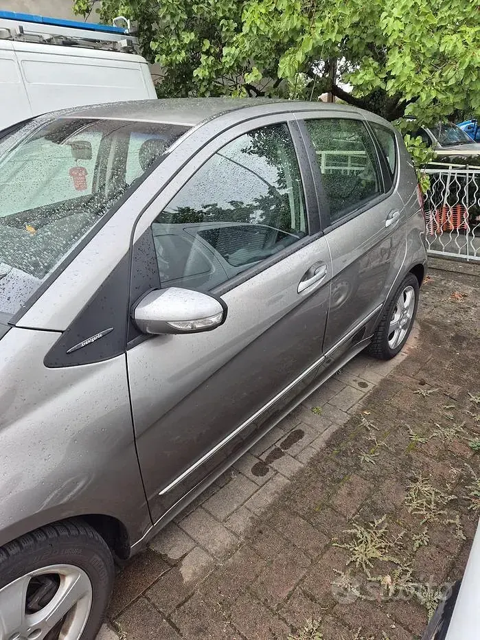 Usata Mercedes A170 116 CV (85 kW) 2005 Grigio Berlina