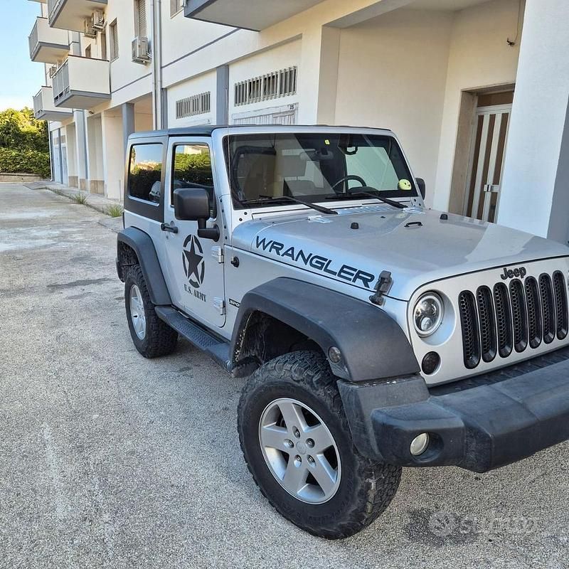 Usata Jeep Wrangler 2008 Grigio SUV