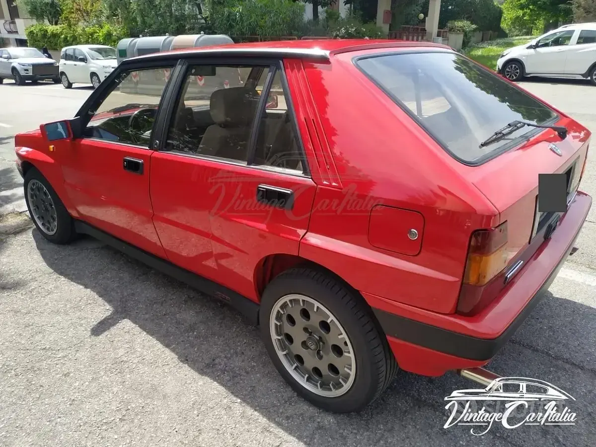 Usata Lancia Delta 191 CV (140 kW) 1990 Rosso Utilitaria