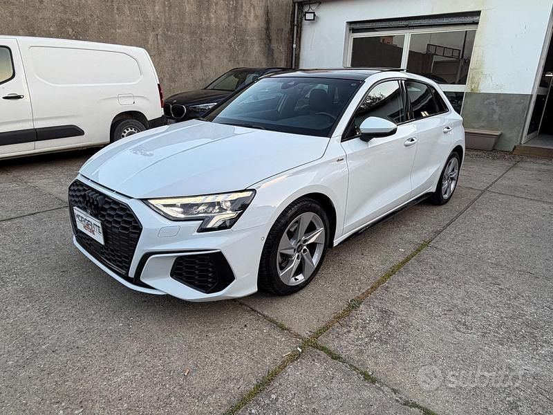 Usata Audi A3 S-Line 116 CV (85 kW) 2023 Bianco Berlina