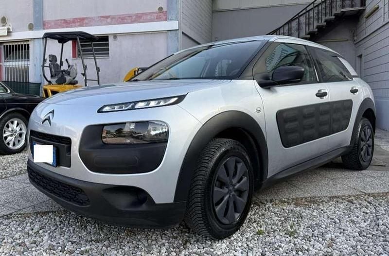 Usata Citroën C4 Live 99 CV (72 kW) 2016 Grigio SUV