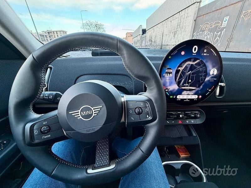 Usata Mini Countryman Classic 218 CV (160 kW) 2024 Grigio SUV